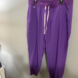 Figs XL ultraviolet joggers